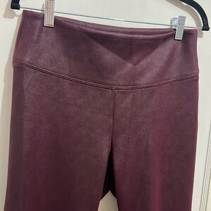 White House Black Market Leggings Maroon Burgundy Like New Women's Size 8